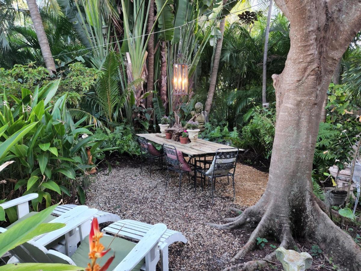 מלון לייק וורת' Chateau Gardens מראה חיצוני תמונה
