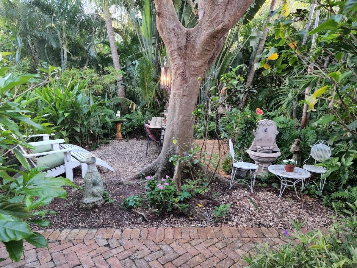 מלון לייק וורת' Chateau Gardens מראה חיצוני תמונה